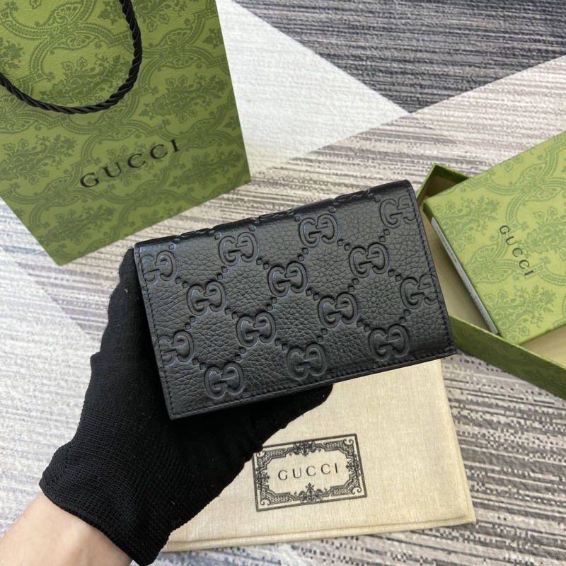 G*u*i wallets & purse